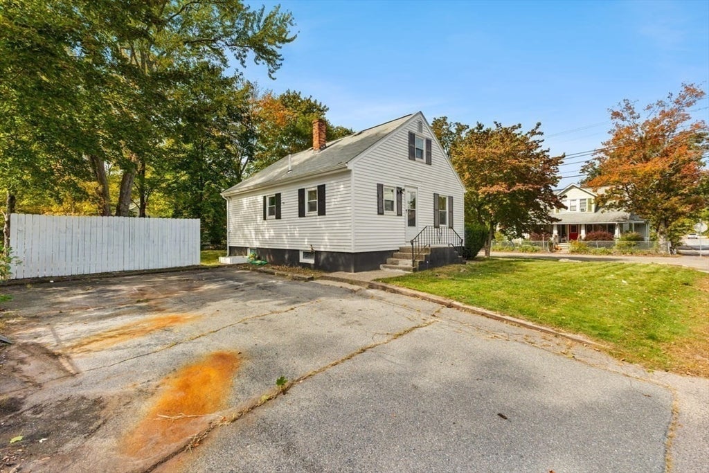 26 Lamb St, Attleboro, MA, 26 Lamb St, Attleboro, MA Photo #3