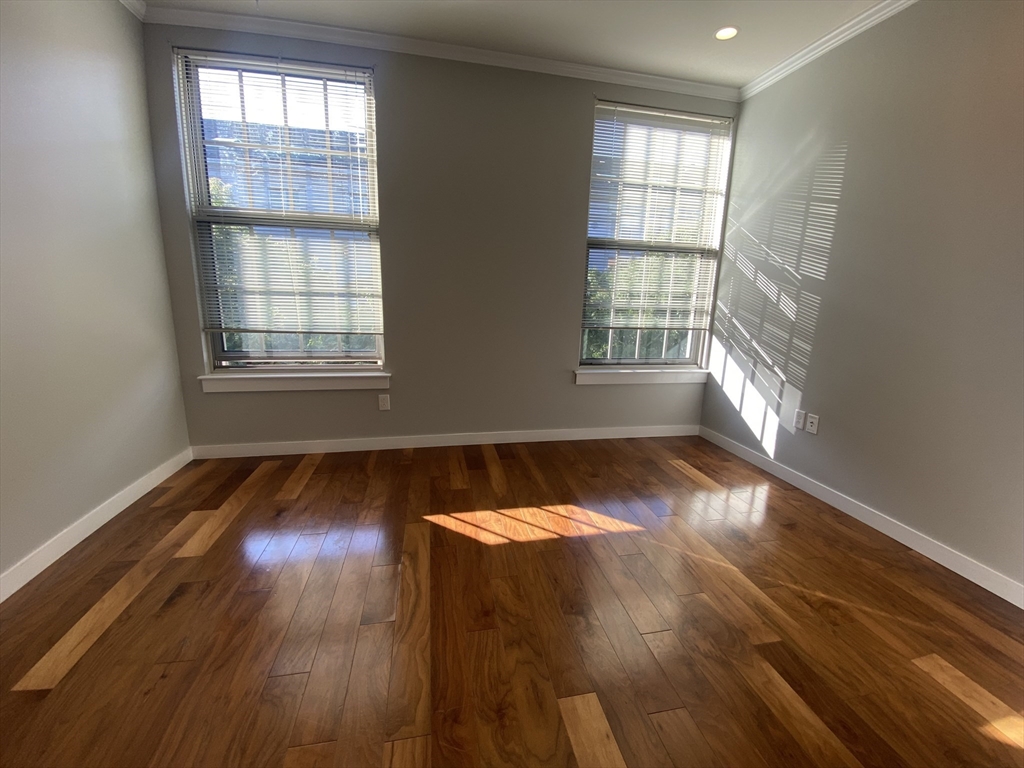 45 1st Ave 302