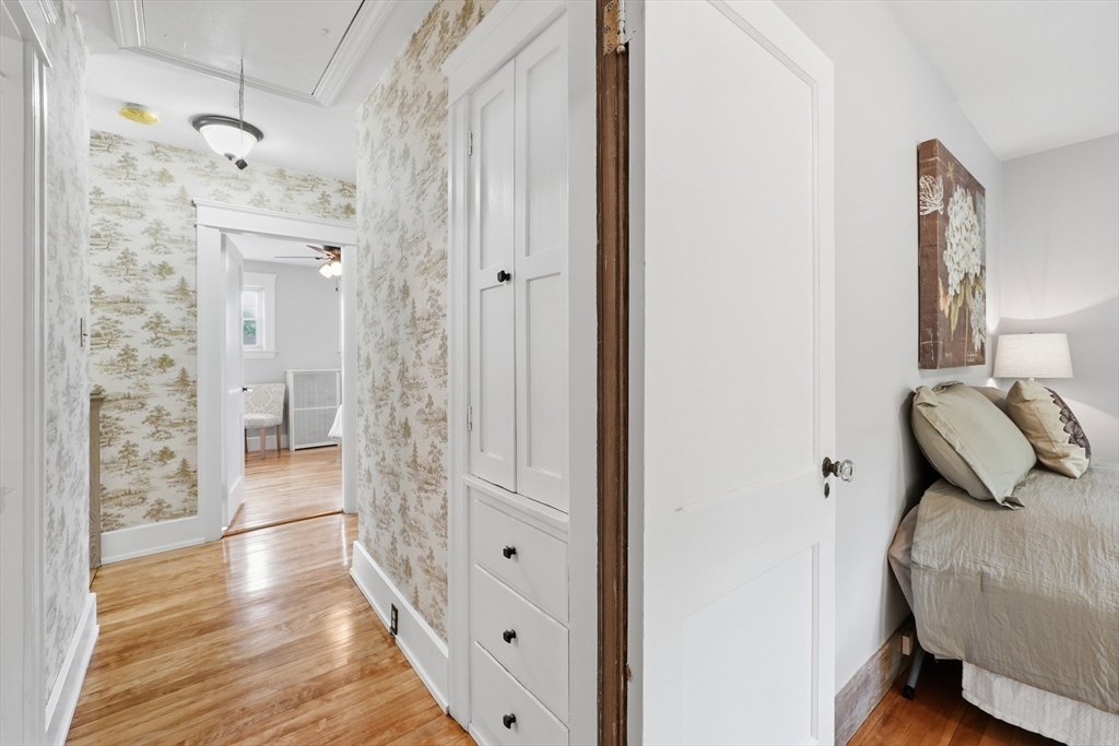 11 Wildrose Avenue, Worcester, MA Photo #32