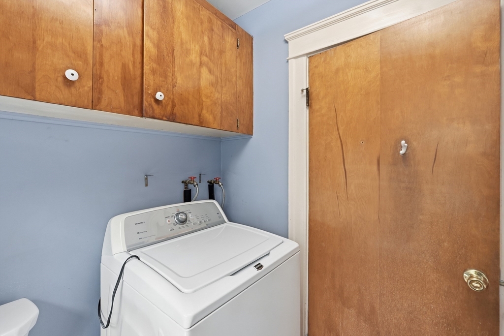 11 Wildrose Avenue, Worcester, MA Photo #23
