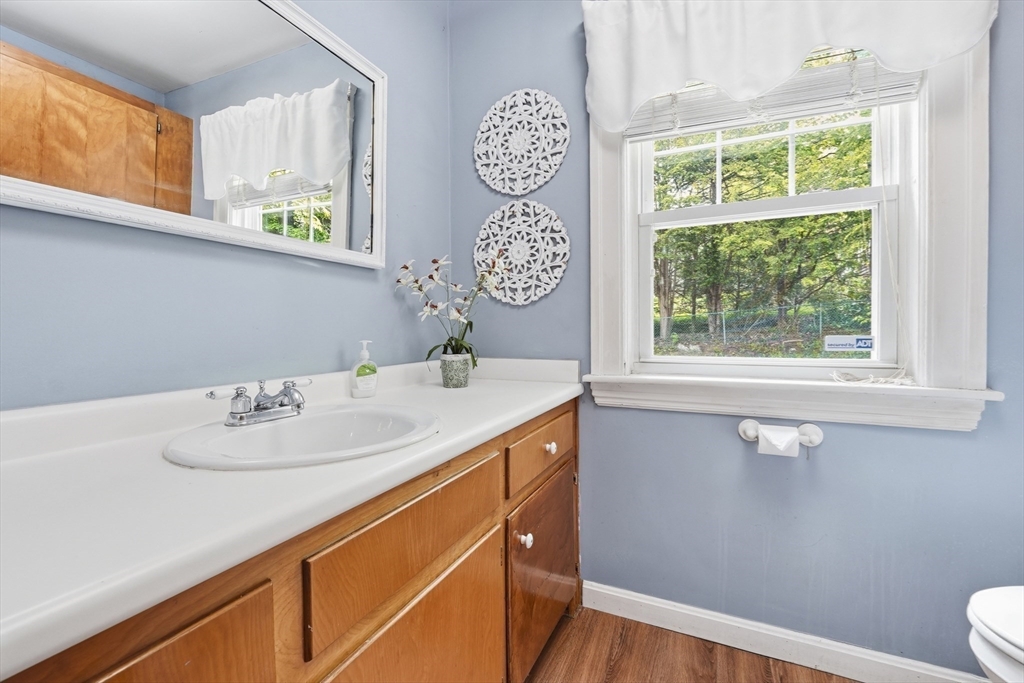 11 Wildrose Avenue, Worcester, MA Photo #22