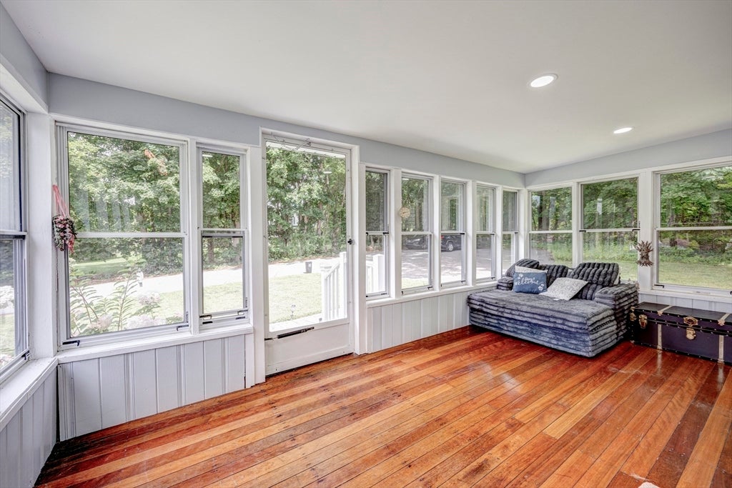 42 Pleasant View Avenue
