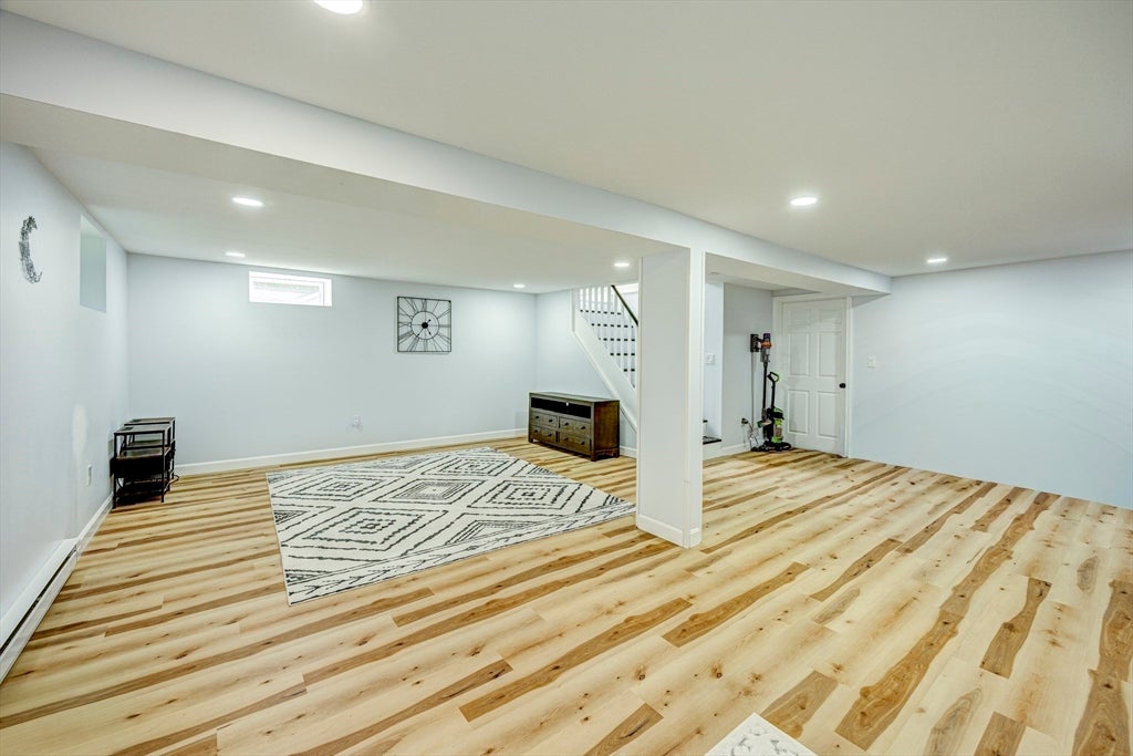 42 Pleasant View Avenue, Lunenburg, MA Photo #28