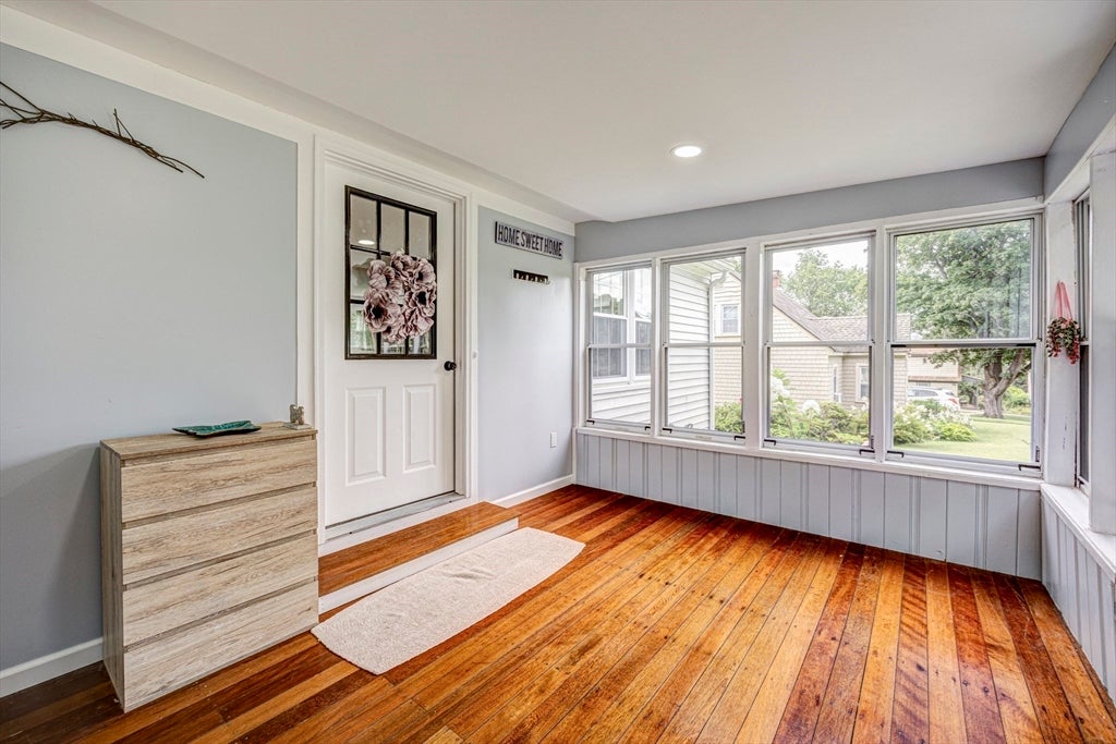 42 Pleasant View Avenue