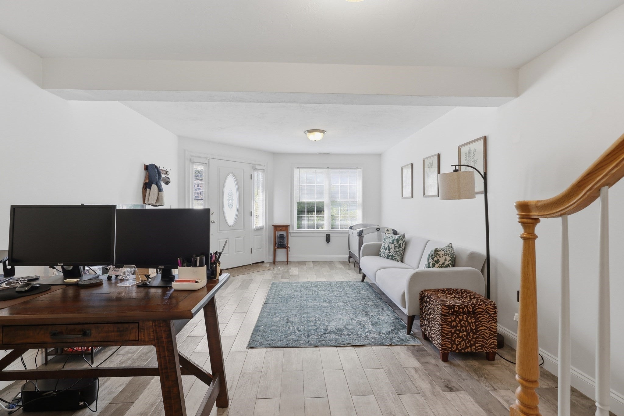 90 Carrington Ln 90