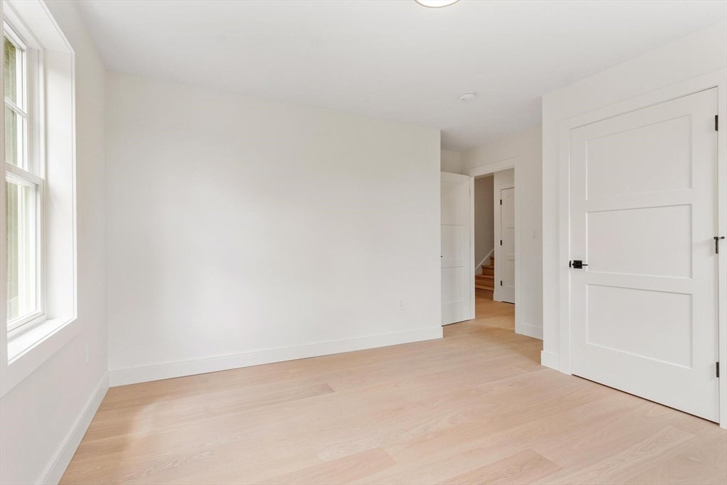 58-60 Neillian Street, Bedford, MA, 58-60 Neillian Street, Bedford, MA Photo #13
