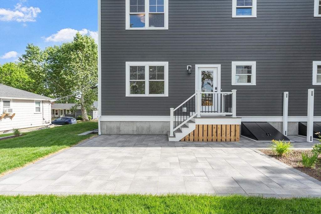 58-60 Neillian Street, Bedford, MA, 58-60 Neillian Street, Bedford, MA Photo #41