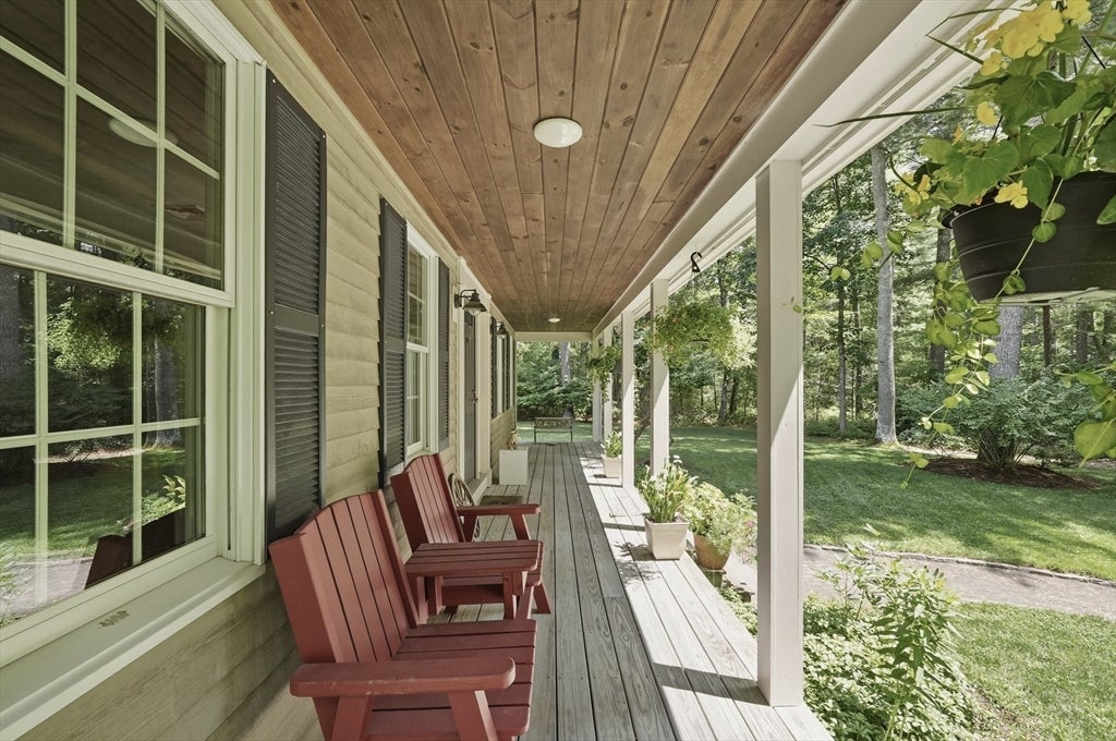 31 Pine Street, Middleboro, MA, 31 Pine Street, Middleboro, MA Photo #2