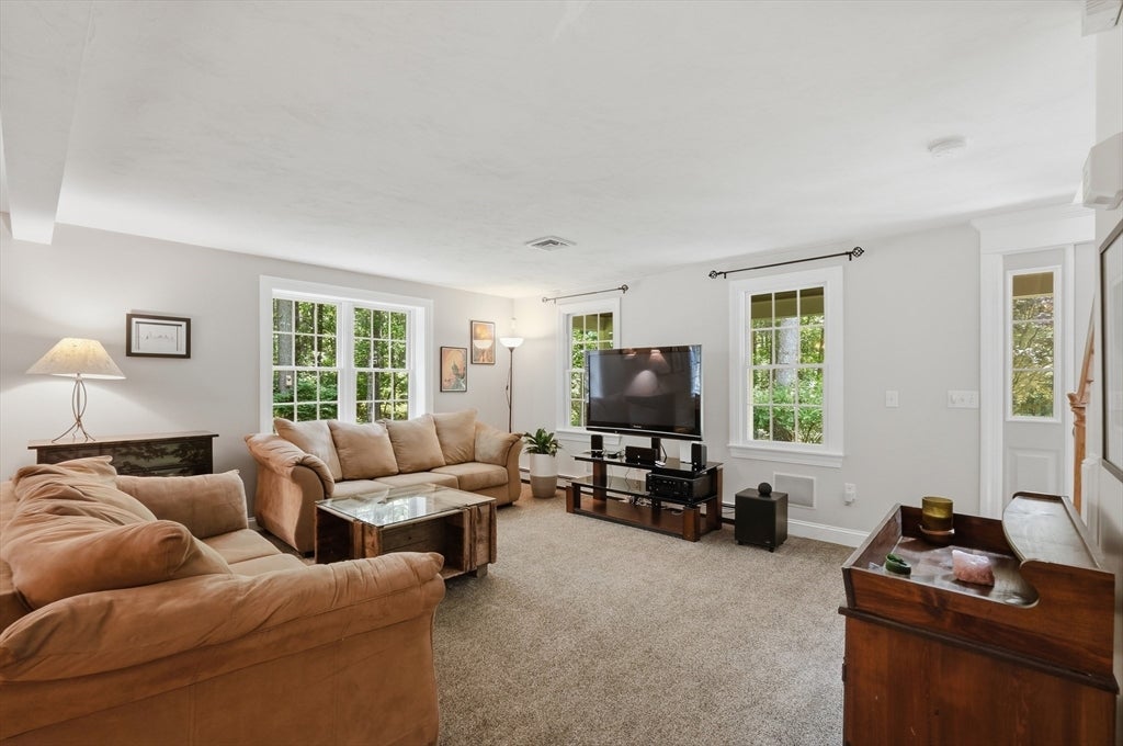 31 Pine Street, Middleboro, MA, 31 Pine Street, Middleboro, MA Photo #6