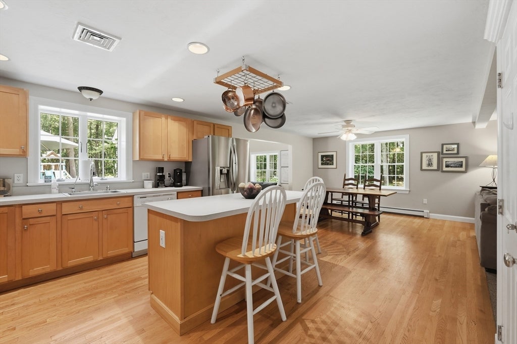 31 Pine Street, Middleboro, MA, 31 Pine Street, Middleboro, MA Photo #13