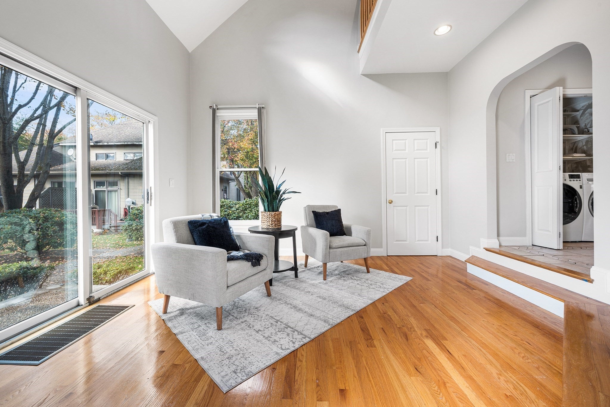 47 Moraine St 47