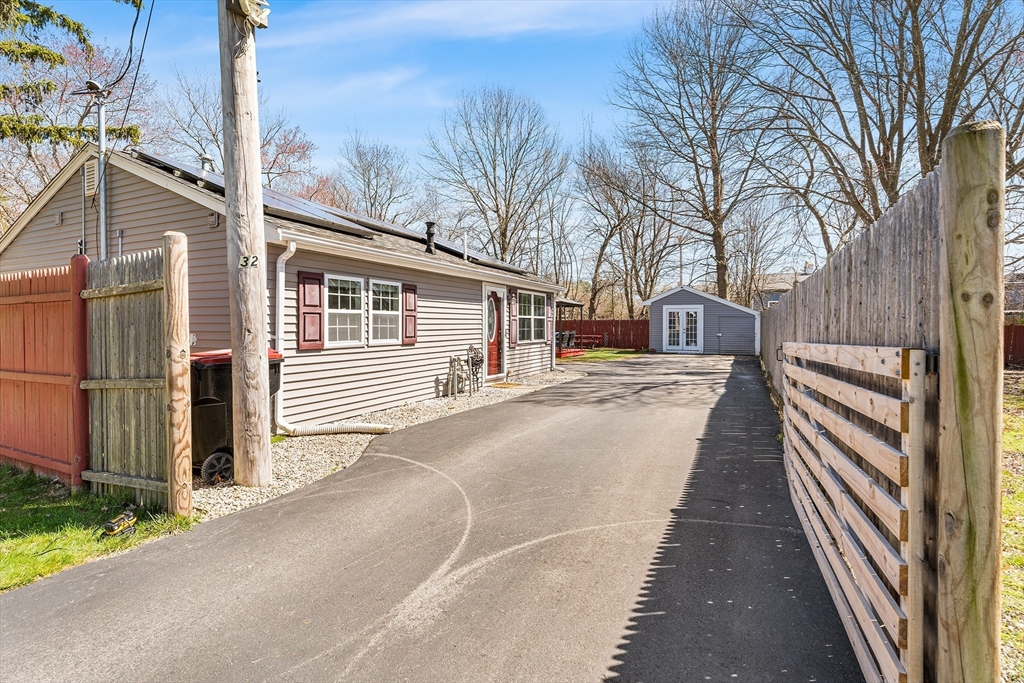 32 Shaw Rd