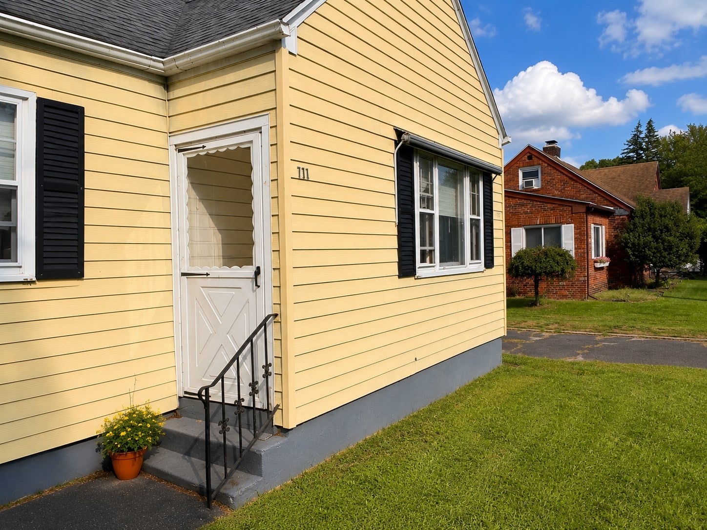 711 Newbury St, Springfield, MA, 711 Newbury St, Springfield, MA Photo #2