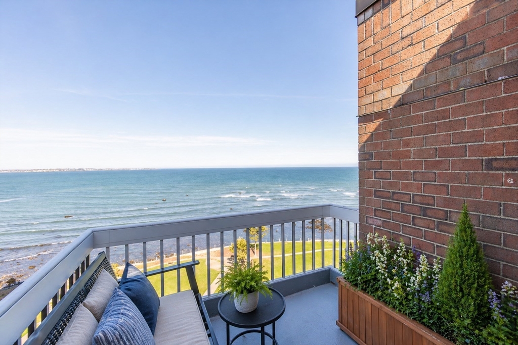 1 Seal Harbor PH16