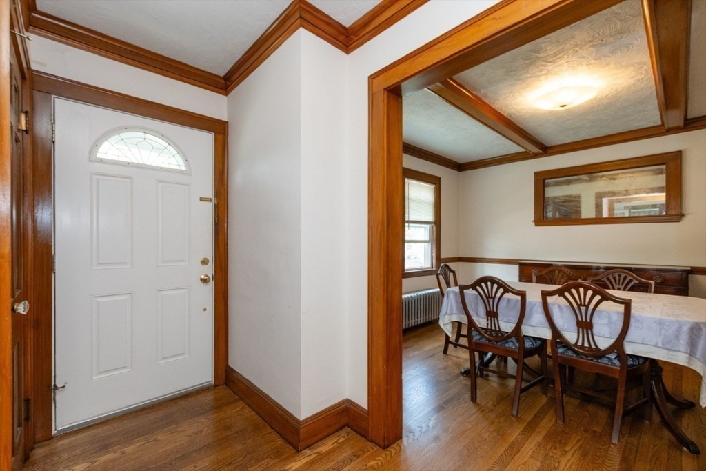 24 White Oak Rd