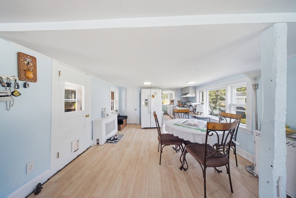 62 Pleasant St, Hopkinton, MA Photo #6