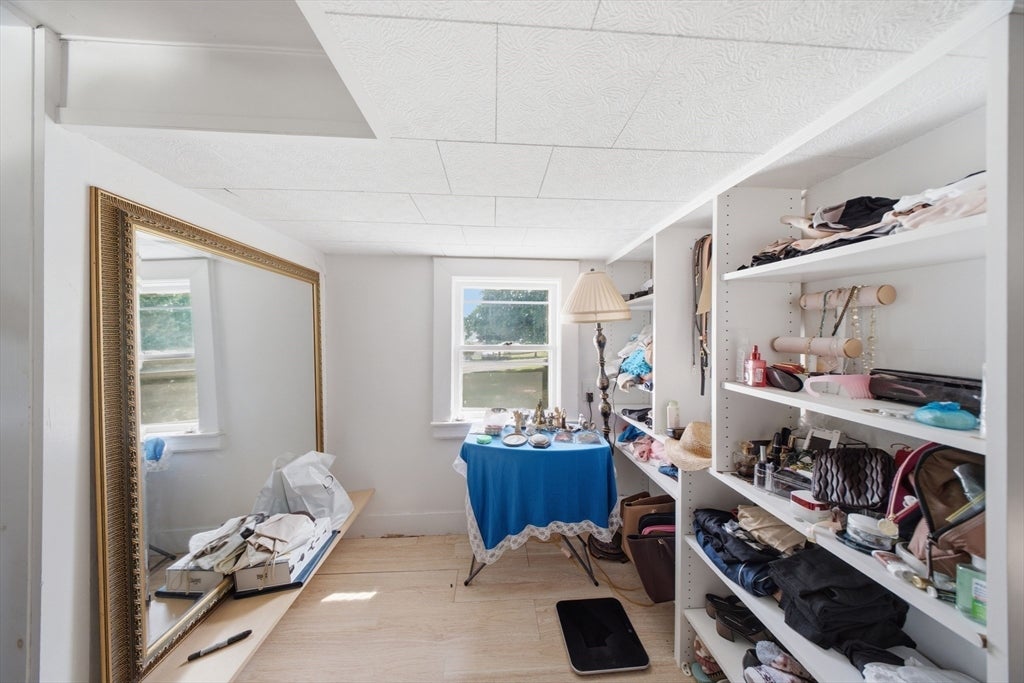62 Pleasant St, Hopkinton, MA Photo #22