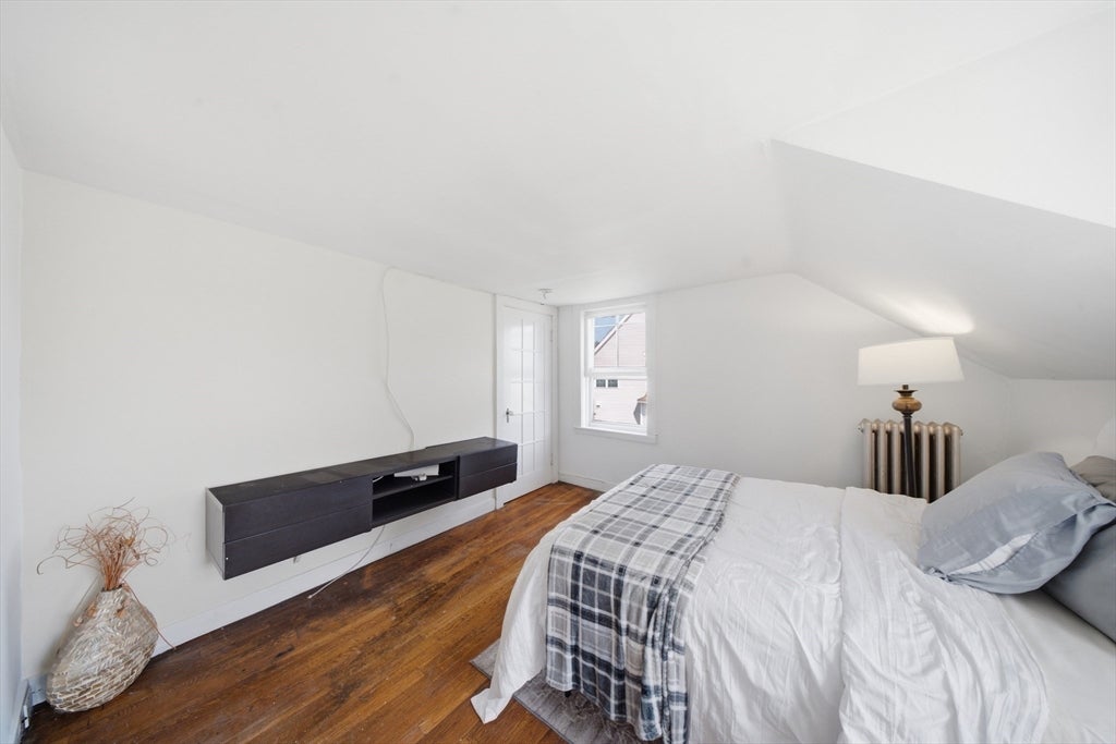 62 Pleasant St, Hopkinton, MA Photo #17
