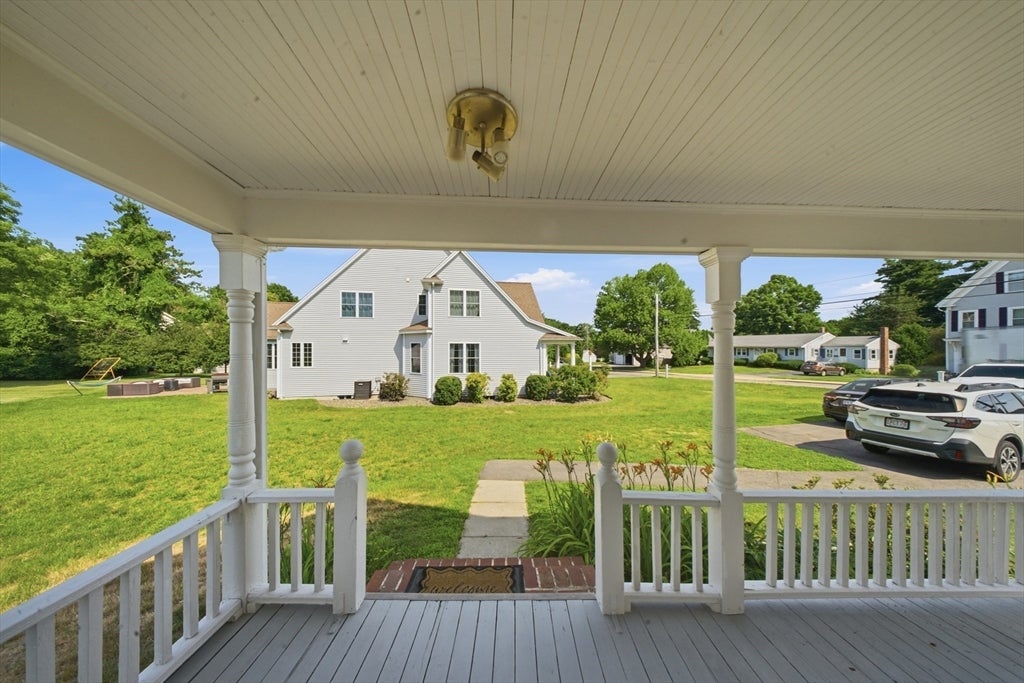 62 Pleasant St, Hopkinton, MA Photo #31