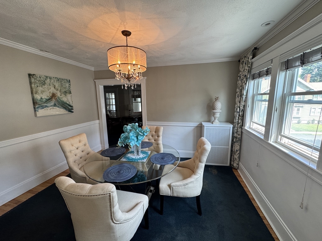 Belmont, Massachusetts 02478, United States, 2 Bedrooms Bedrooms, ,1 BathroomBathrooms,Residential,Active,190752