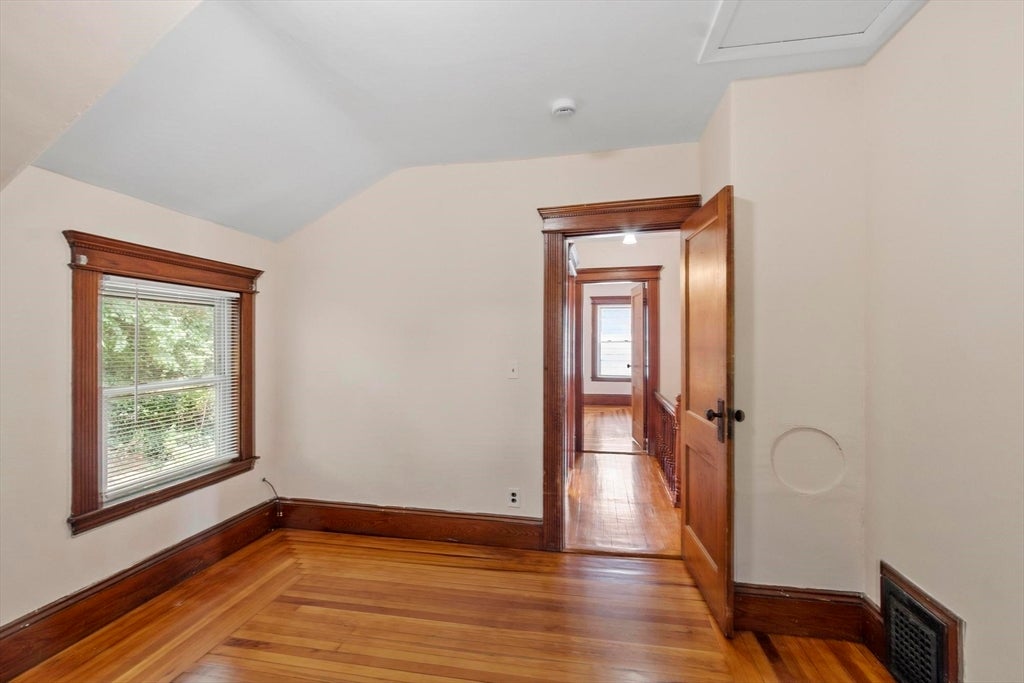 219 Walnut Street, Lynn, MA Photo #20