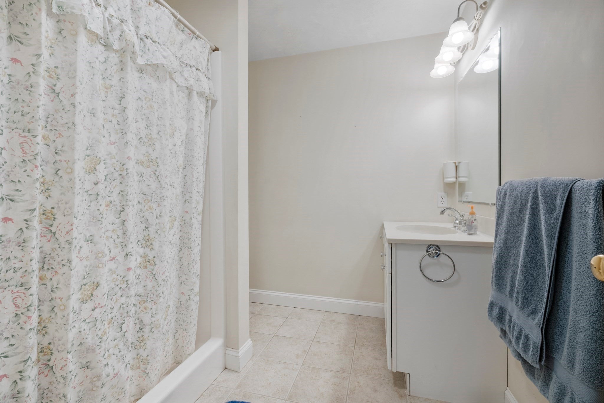 23 Horne Way #23, Millbury, MA, 23 Horne Way #23, Millbury, MA Photo #26