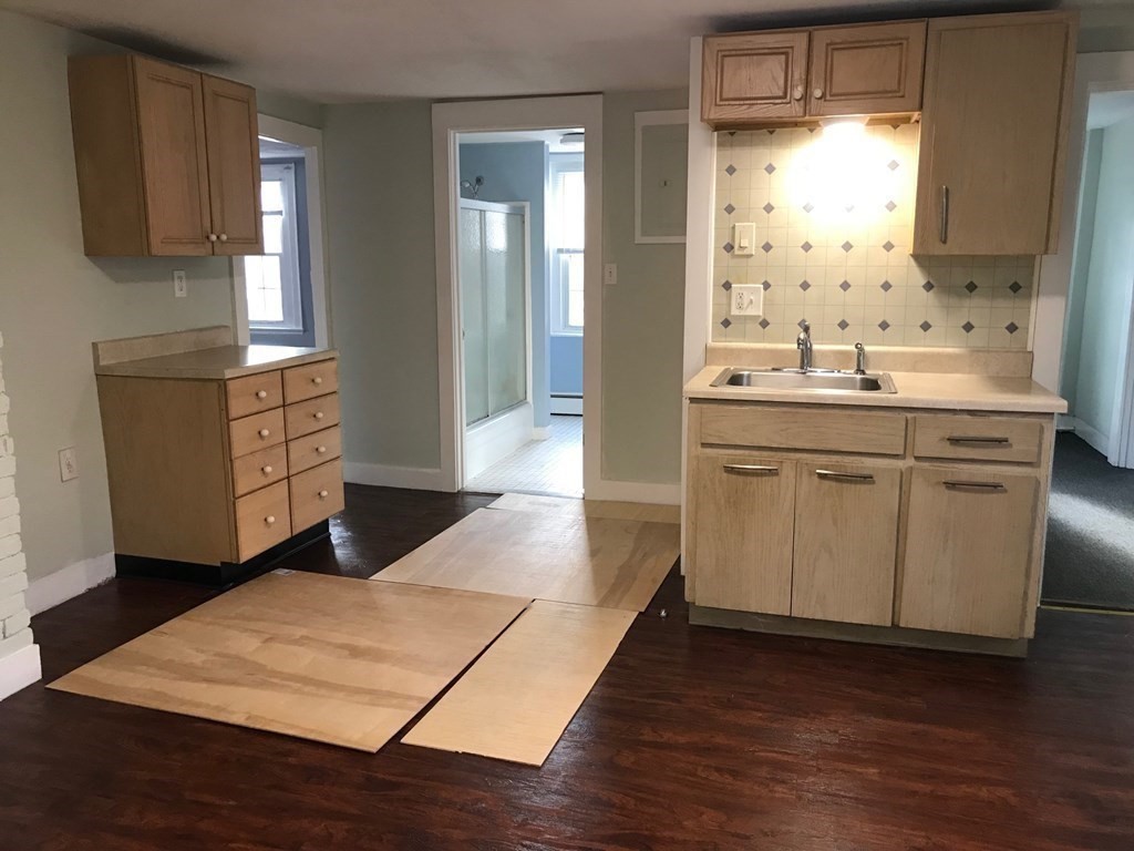 176 Plymouth St 2
