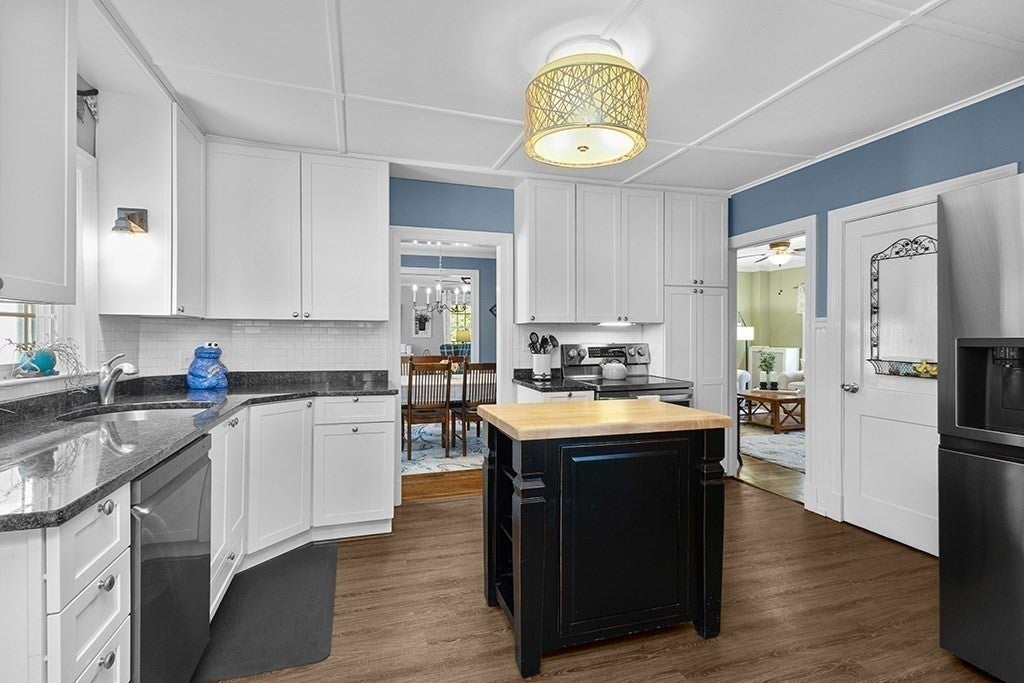 107 Summer St, Franklin, MA, 107 Summer St, Franklin, MA Photo #18