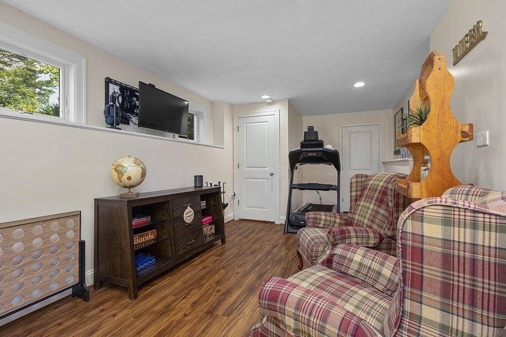 107 Summer St, Franklin, MA, 107 Summer St, Franklin, MA Photo #34