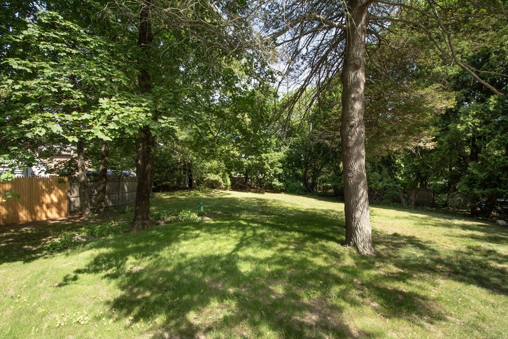 215 Gardner St