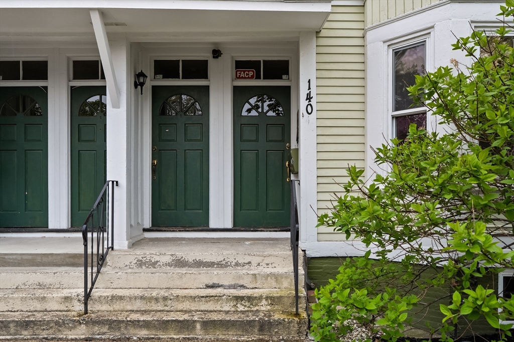 140 Huron Ave 7