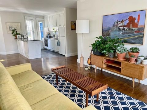 Photo of 11 W Elm Ave #1, Quincy, MA 02170 (MLS # 73464120)