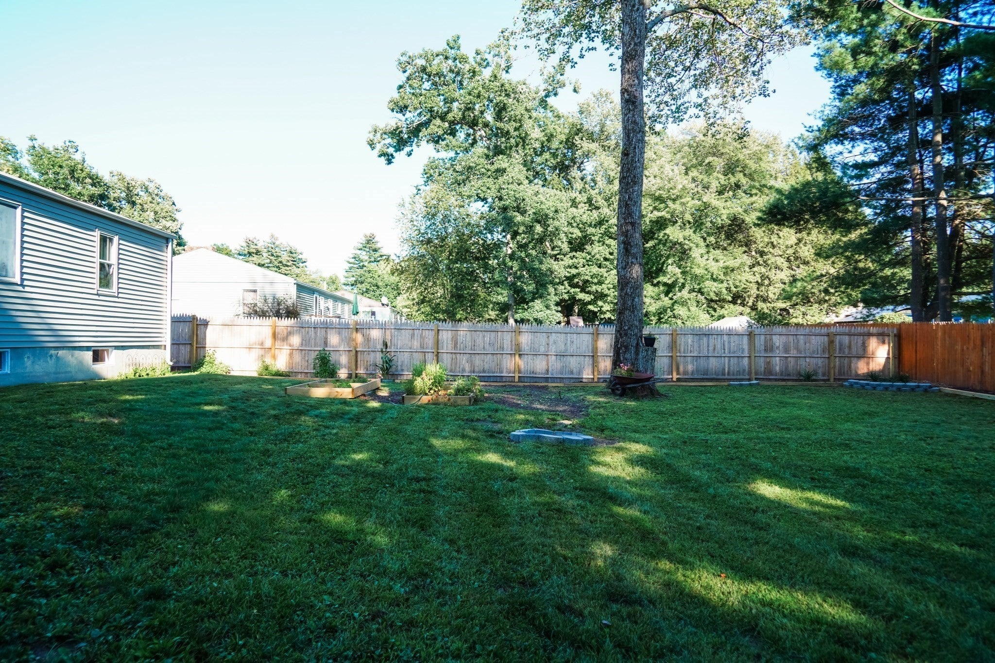 31 Lavender Ln, Springfield, MA Photo #31