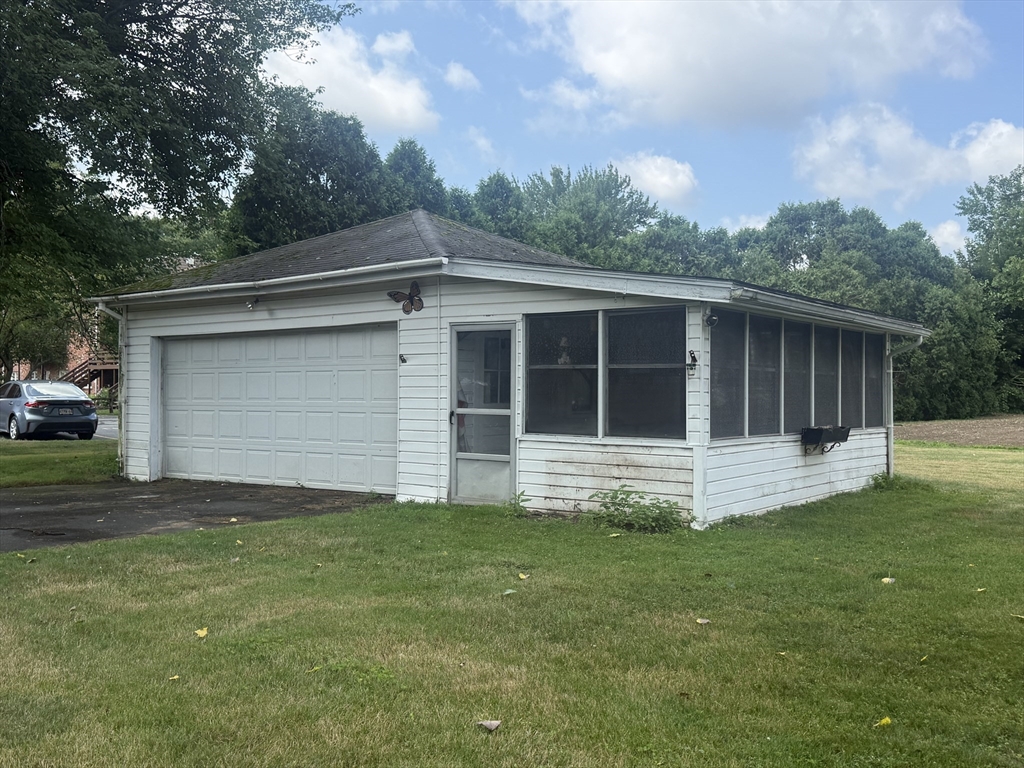 452-454 Meadow Street, Agawam, MA Photo #5