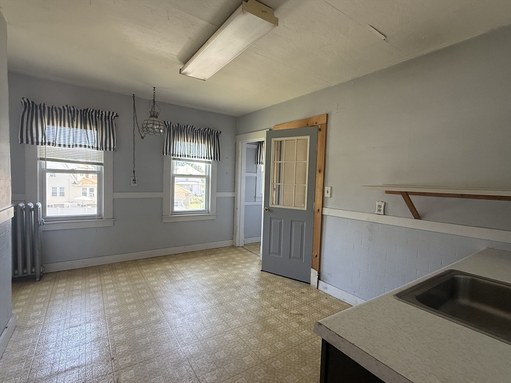 452-454 Meadow Street, Agawam, MA Photo #20