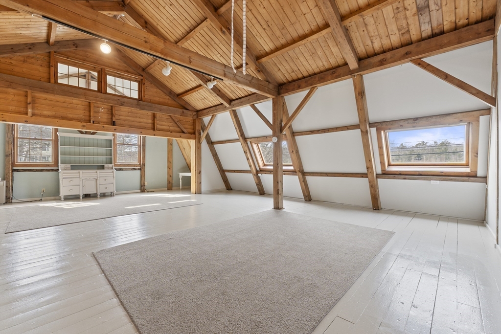 Photo 1 of 23 — 2049 Post Road 2B, Wells, ME 04090