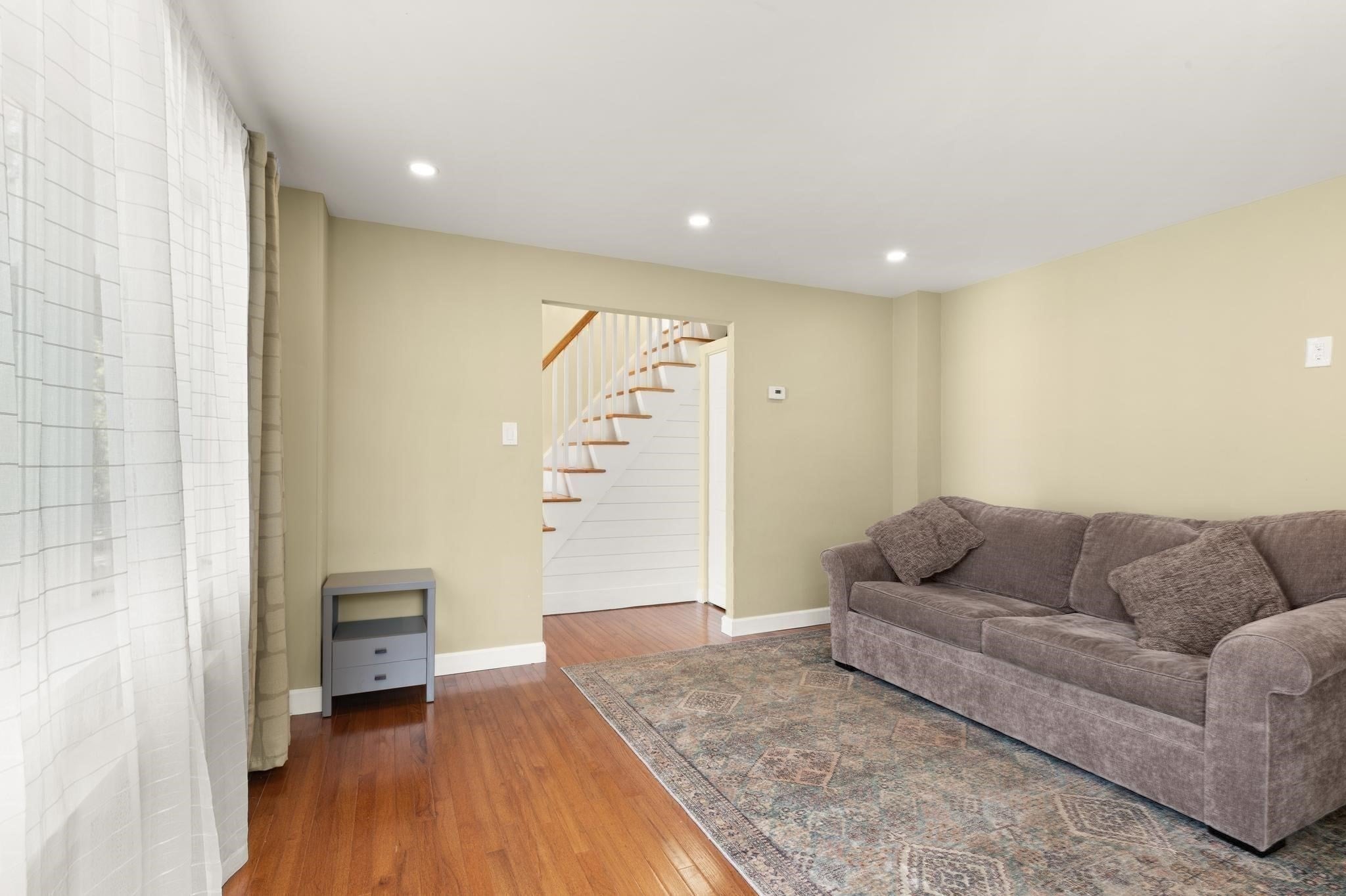 21 Charles St, Woburn, MA, 21 Charles St, Woburn, MA Photo #15