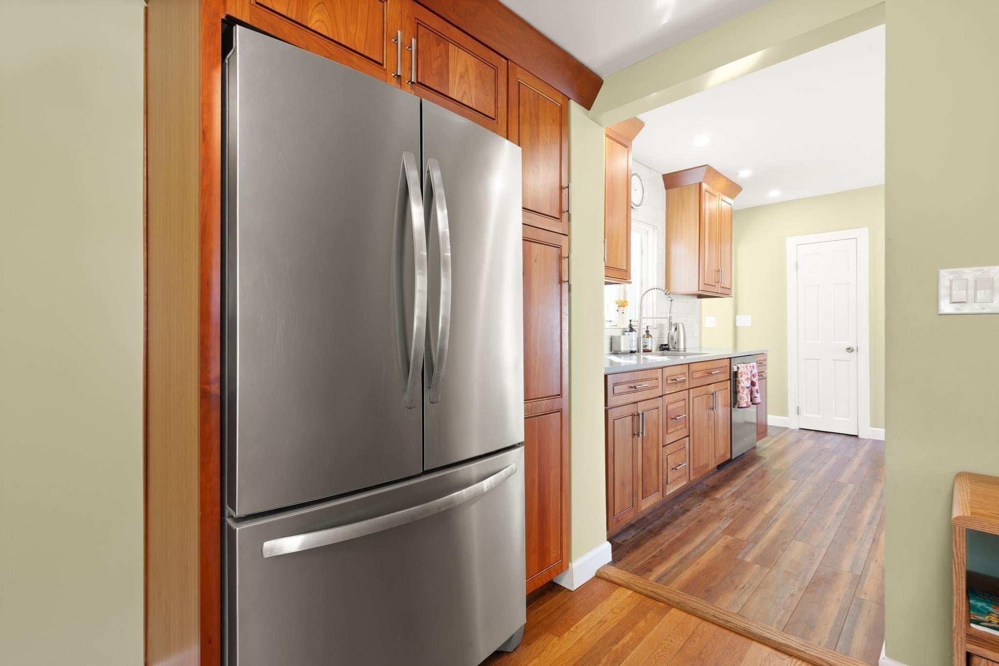21 Charles St, Woburn, MA, 21 Charles St, Woburn, MA Photo #11