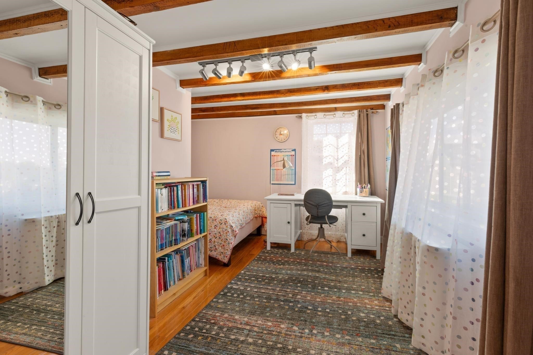 21 Charles St, Woburn, MA, 21 Charles St, Woburn, MA Photo #21