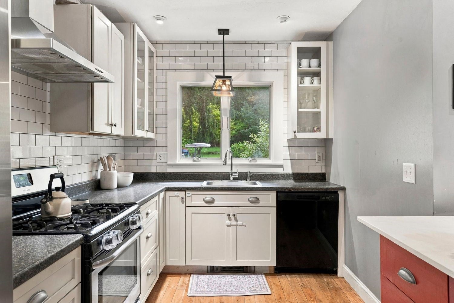 746 Dighton Ave, Taunton, MA, 746 Dighton Ave, Taunton, MA Photo #2