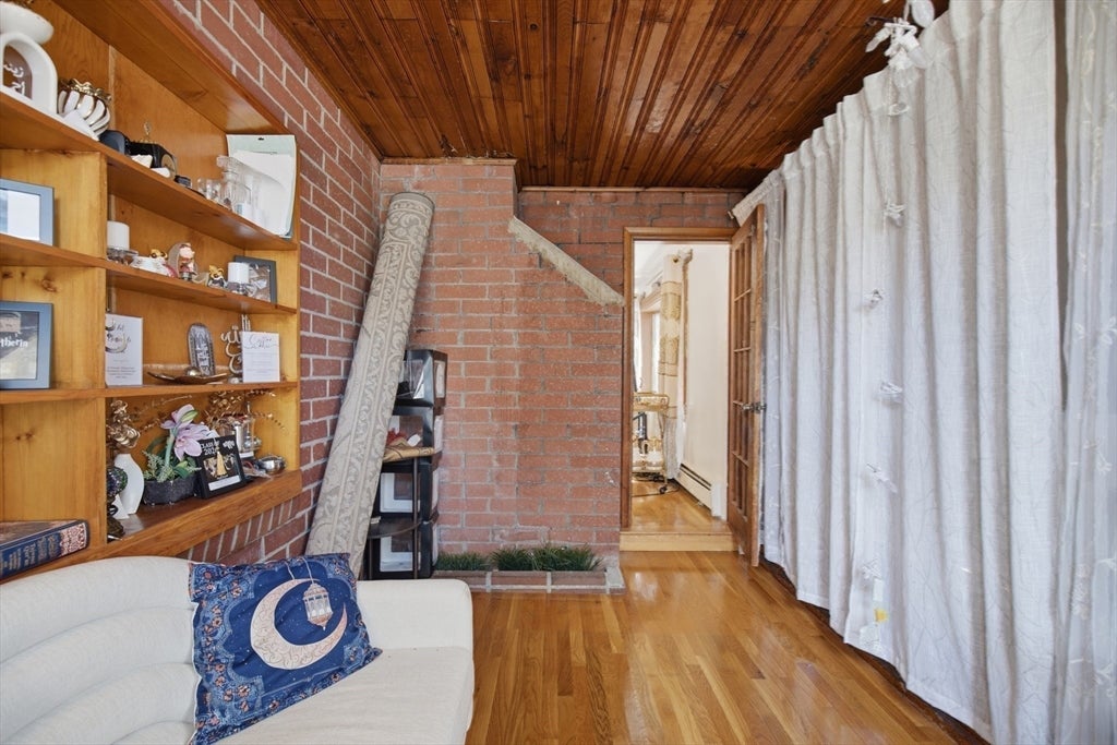 76 Woodcliff Rd, Quincy, MA, 76 Woodcliff Rd, Quincy, MA Photo #21