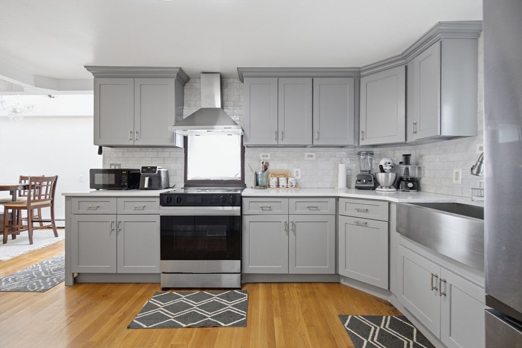 76 Woodcliff Rd, Quincy, MA, 76 Woodcliff Rd, Quincy, MA Photo #10