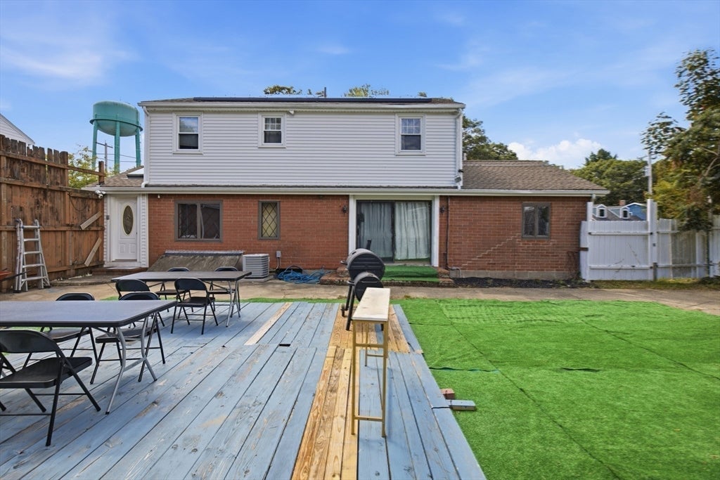 76 Woodcliff Rd, Quincy, MA, 76 Woodcliff Rd, Quincy, MA Photo #33