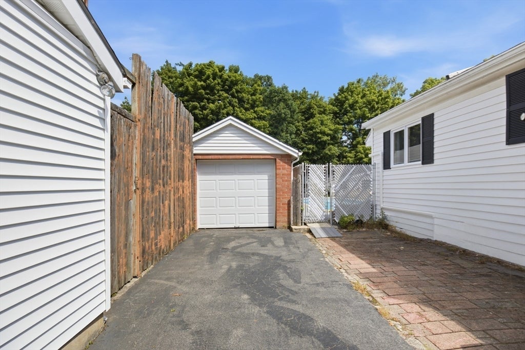 76 Woodcliff Rd, Quincy, MA, 76 Woodcliff Rd, Quincy, MA Photo #37