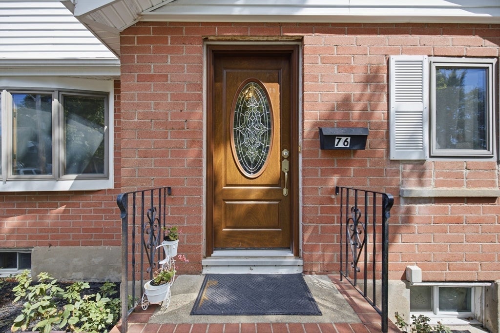 76 Woodcliff Rd, Quincy, MA, 76 Woodcliff Rd, Quincy, MA Photo #7