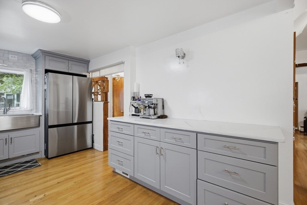 76 Woodcliff Rd, Quincy, MA, 76 Woodcliff Rd, Quincy, MA Photo #9