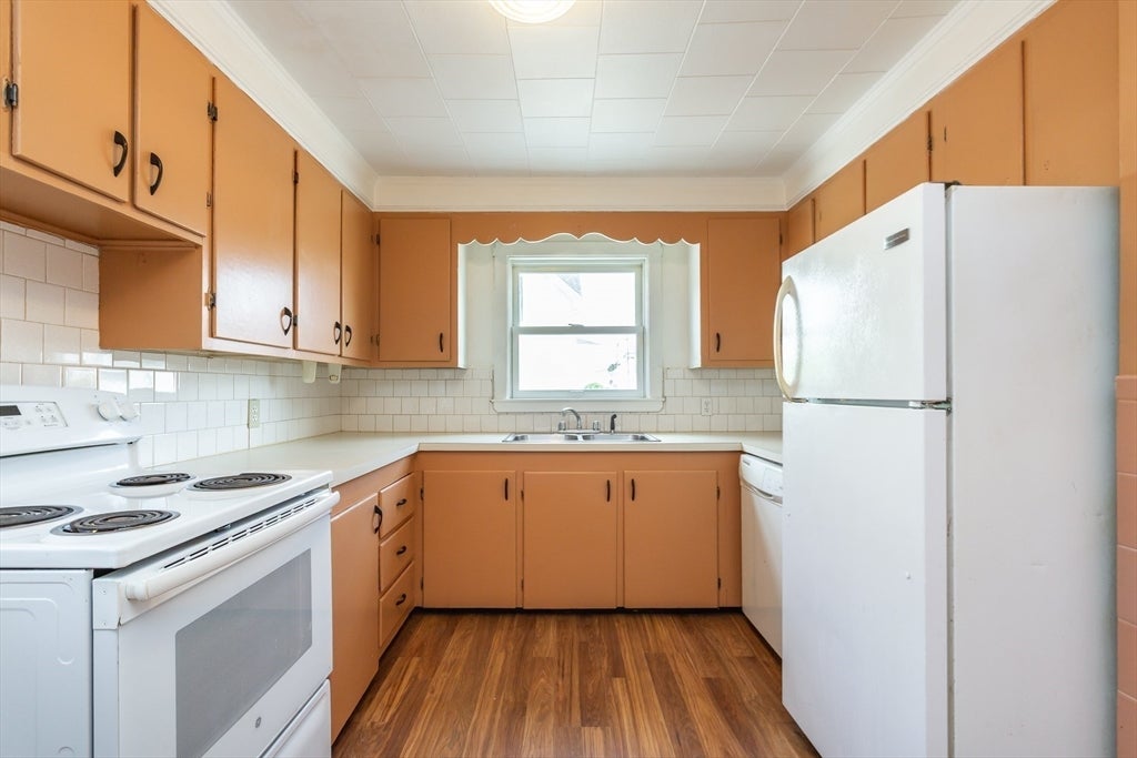 68 Winter St, Taunton, MA Photo #11