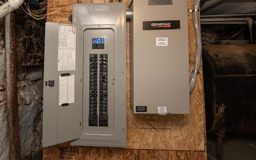 Atkinson, New Hampshire 03811, United States, 4 Bedrooms Bedrooms, ,3 BathroomsBathrooms,Residential,Active,171787