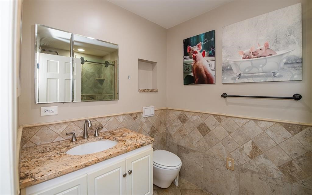 Atkinson, New Hampshire 03811, United States, 4 Bedrooms Bedrooms, ,3 BathroomsBathrooms,Residential,Active,171787