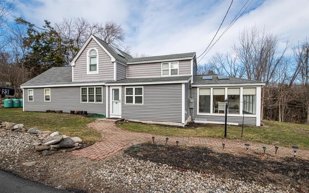 Atkinson, New Hampshire 03811, United States, 4 Bedrooms Bedrooms, ,3 BathroomsBathrooms,Residential,Active,171787